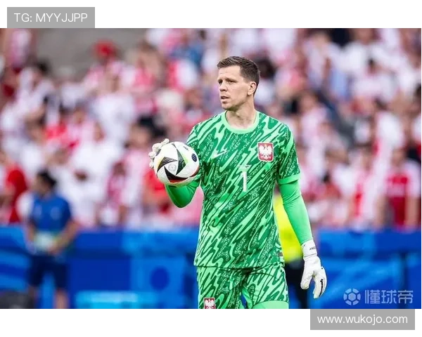 六台：什琴斯尼将在周三与巴萨签约，在国际比赛日后上场比赛